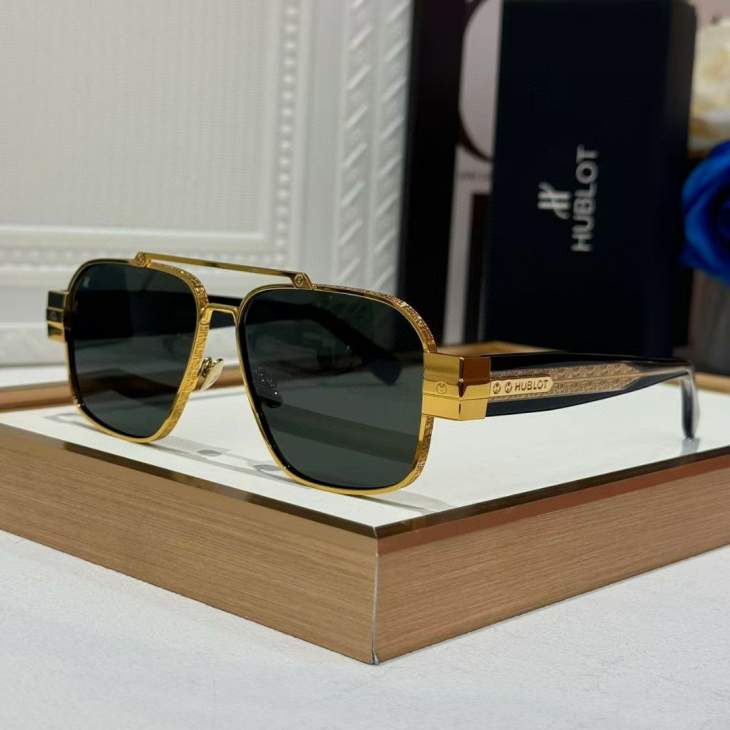 Picture of Hublot Sunglasses _SKUfw71164259fw